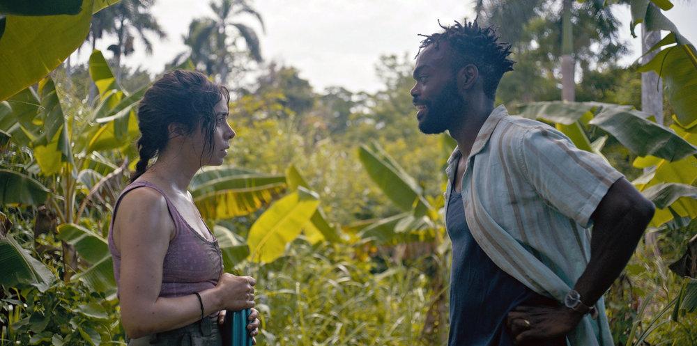 William Jackson Harper as Noah and Cristin Milioti as Emma in 'The Resort.'