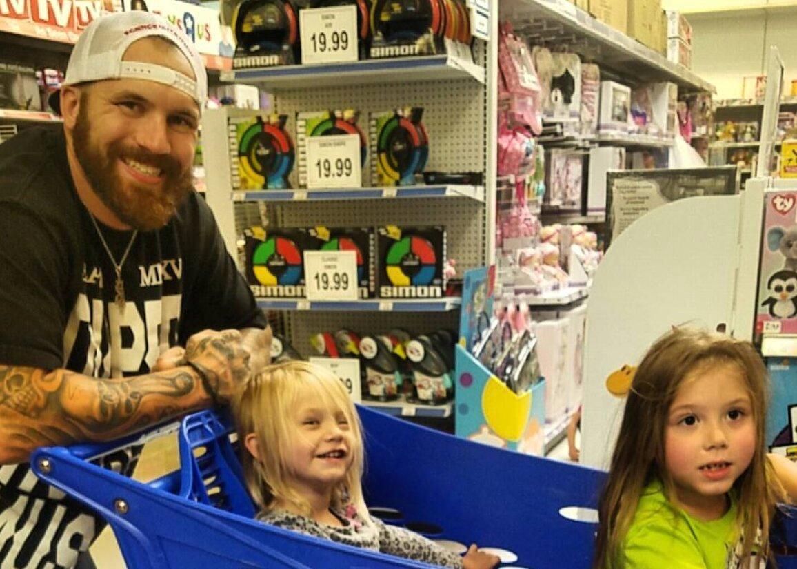 adam lind daughters