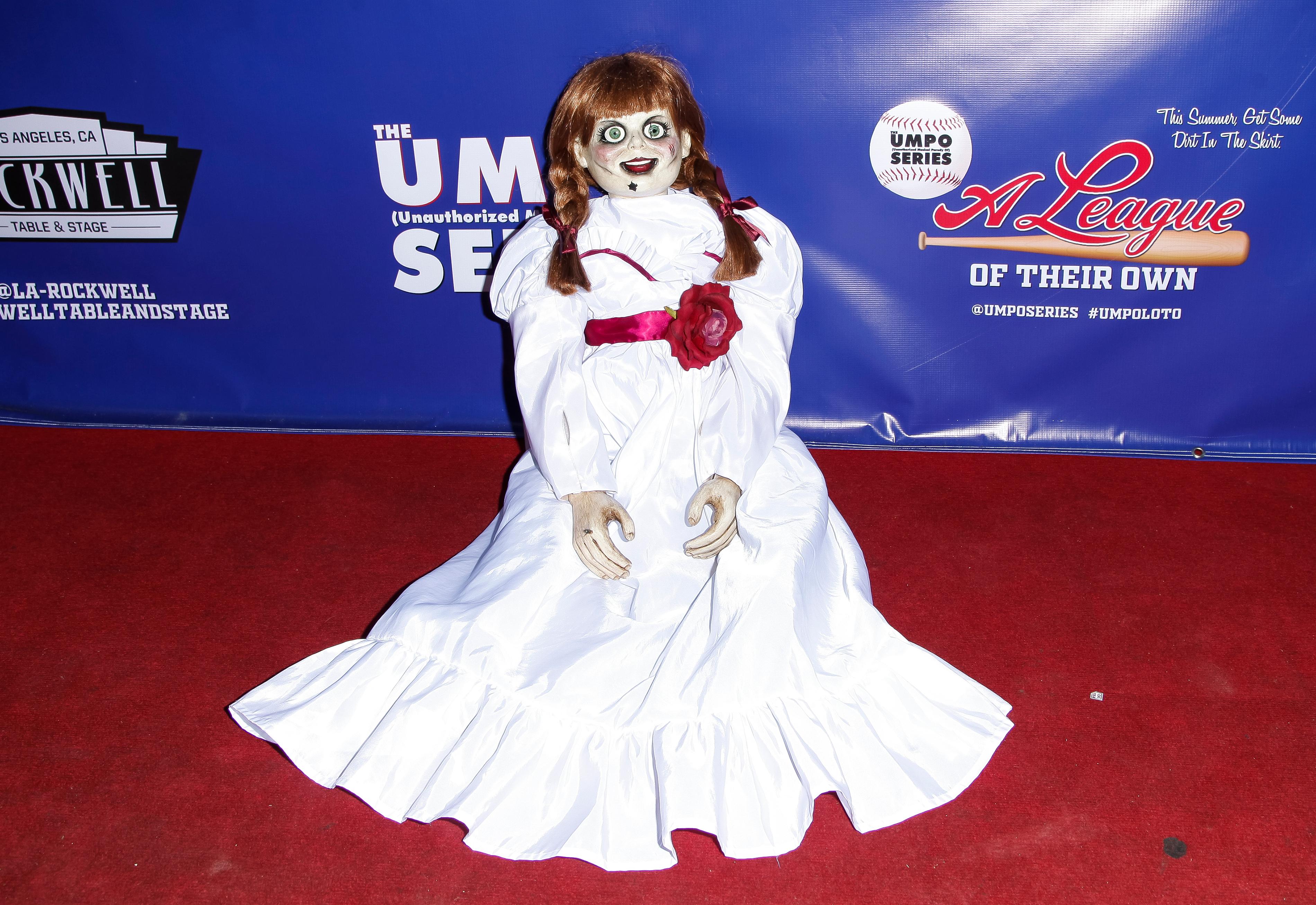 full story of annabelle doll