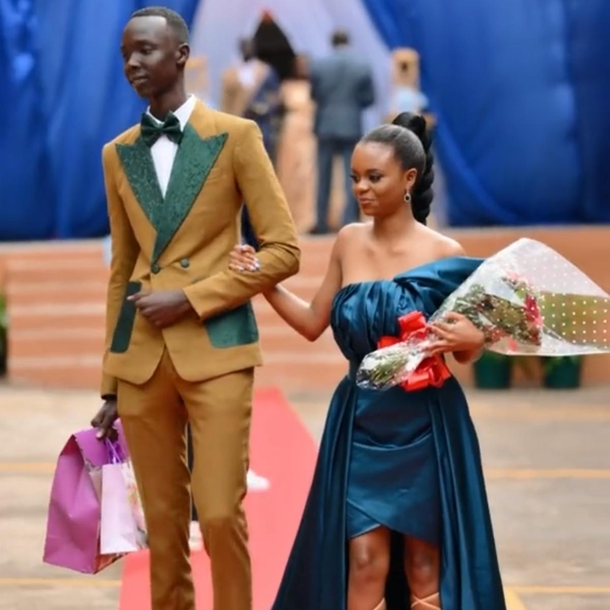 teens on the red carpet at prom