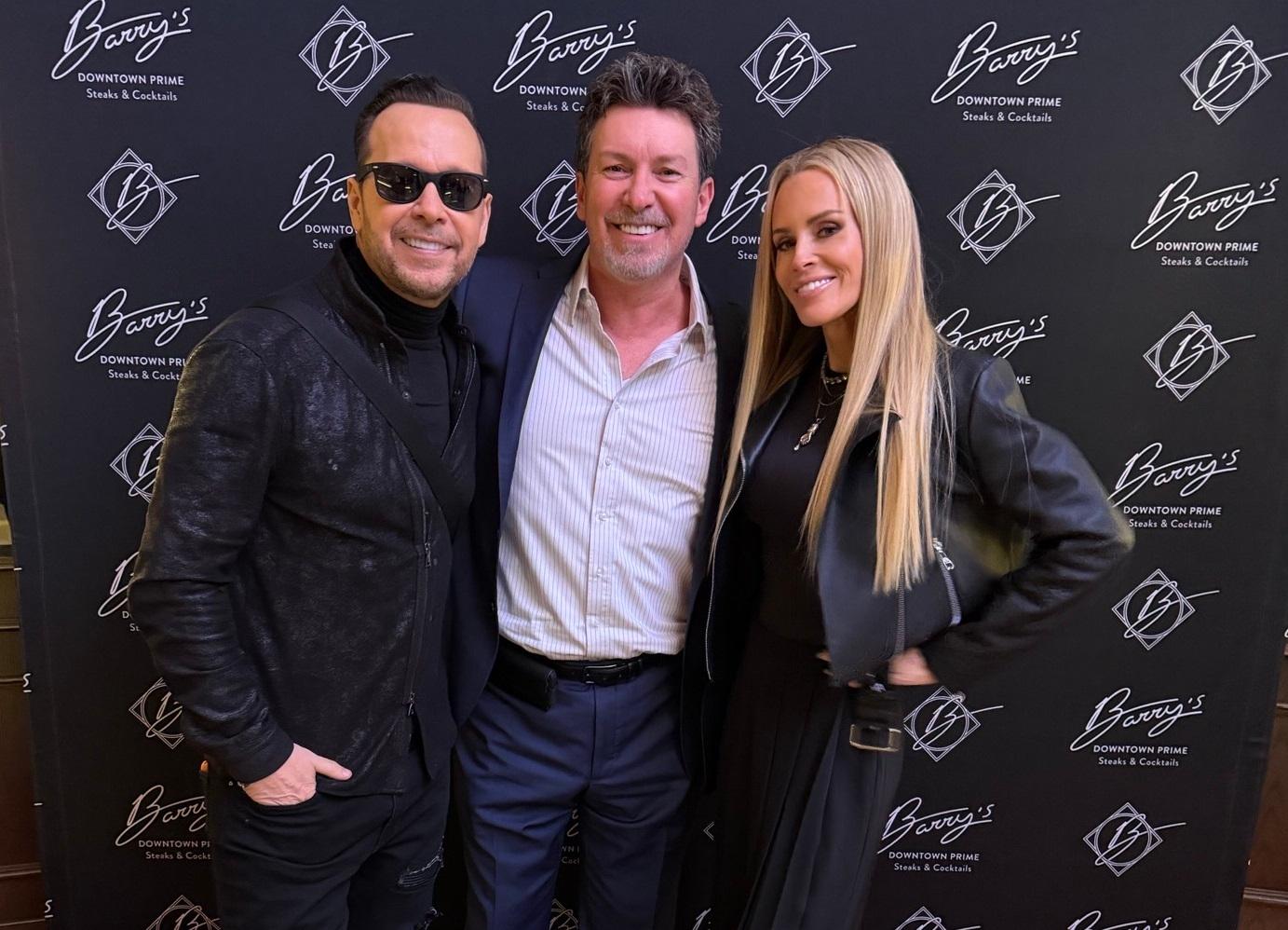 donnie wahlberg jenny mccarthy richard wilk barrys prime circa las vegas
