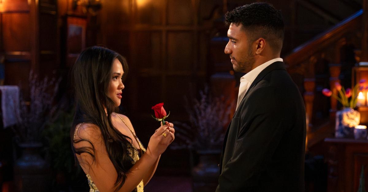 Jenn gives Jonathon a rose during a rose ceremony on Season 21 of 'The Bachelorette.'