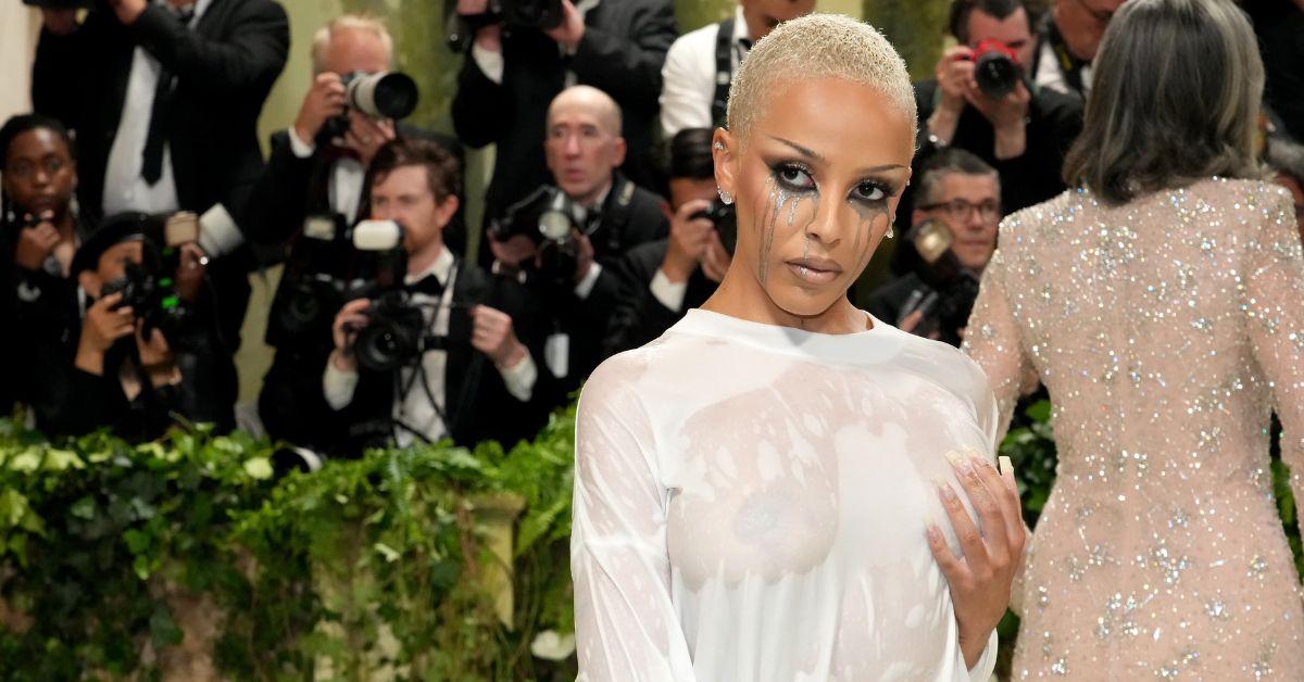 Doja Cat attends the 2024 Met Gala wearing a wet tshirt