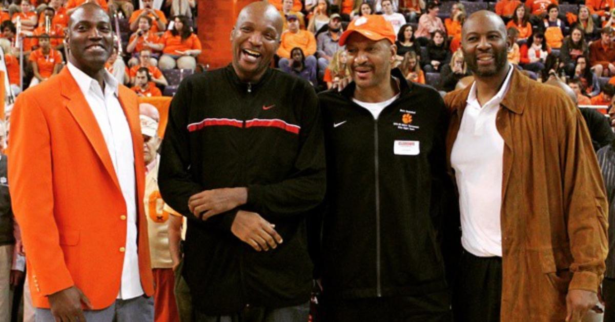 (L-R): Dale Davis, Sharone Wright, Larry Nance, and Elden Campbell.