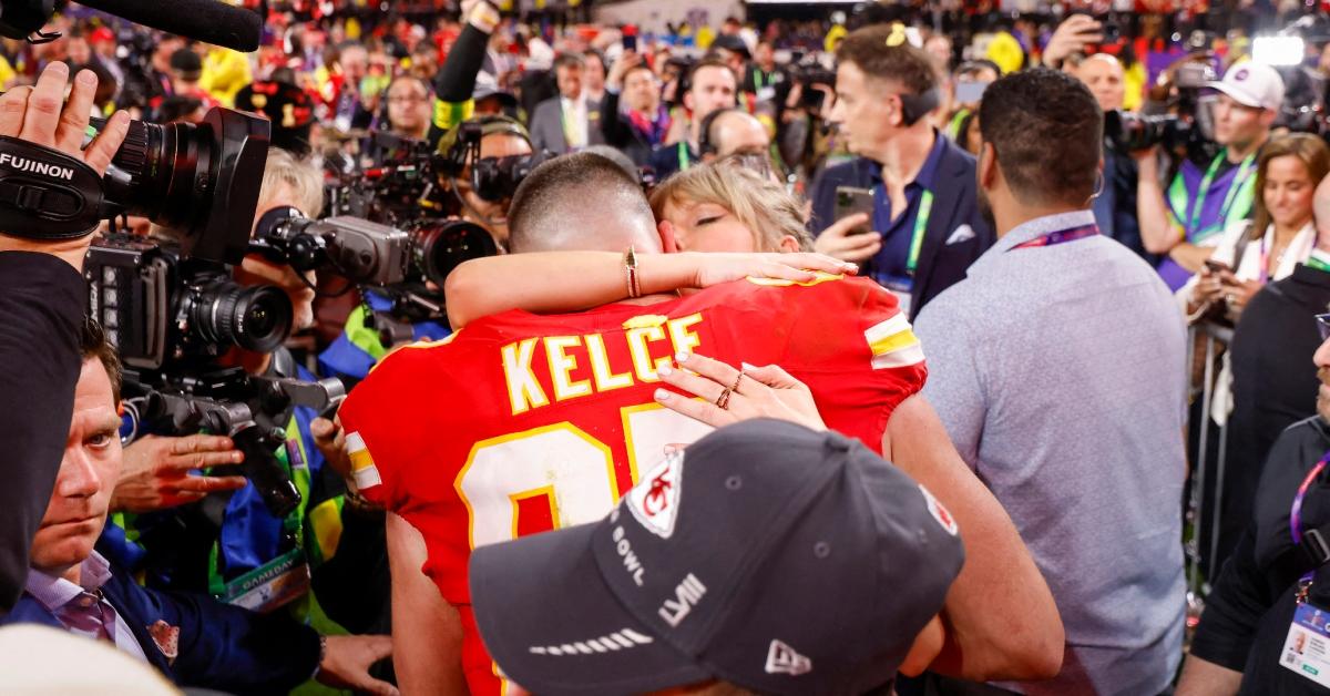 (l-r): Travis Kelce and Taylor Swift at the 2024 Super Bowl