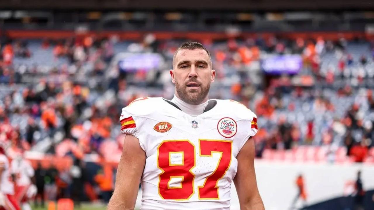 Travis Kelce at the Chiefs vs. Broncos game on Oct. 29, 2023