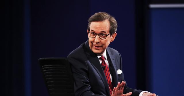 Chris Wallace moderating the hird U.S. presidential debate in 2016