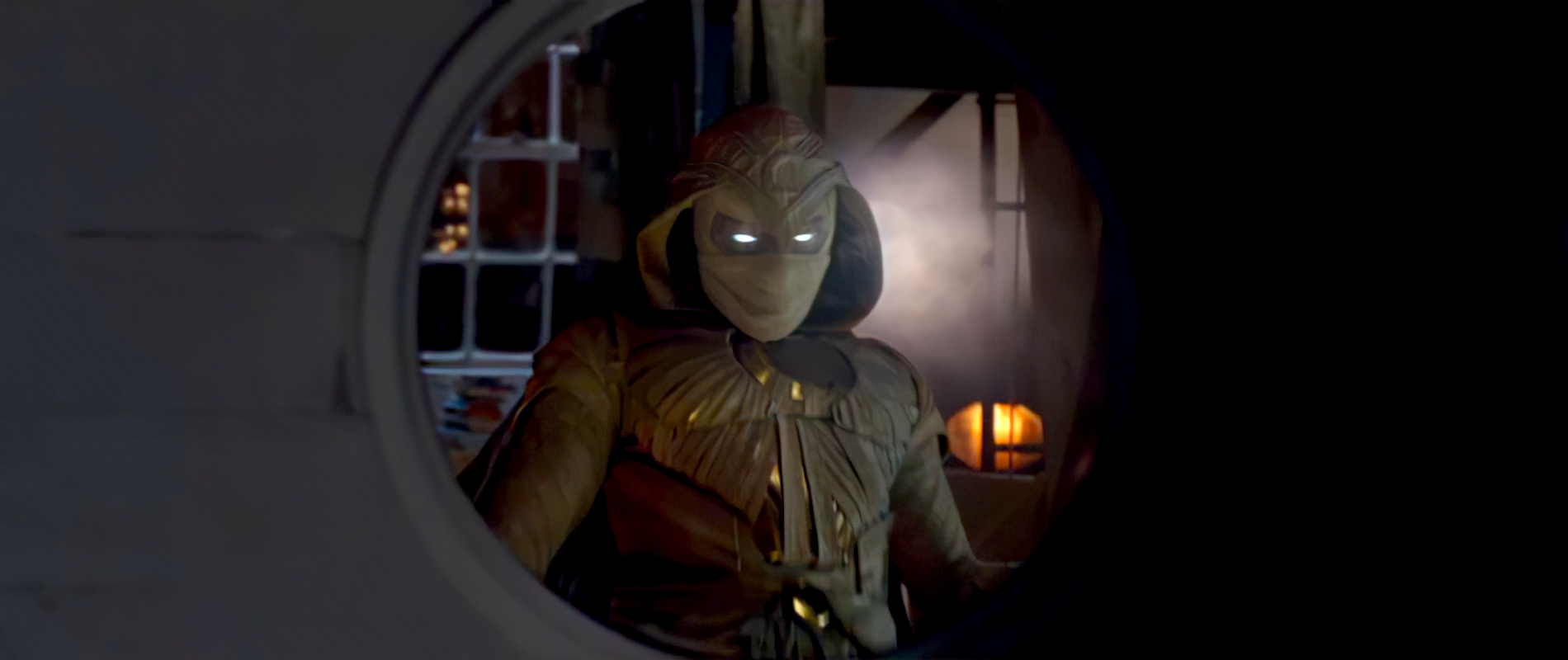 Watch Oscar Isaac In Anxiety-Inducing Marvel's 'Moon Knight' Trailer