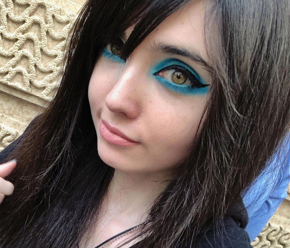 Influencer Eugenia Cooney's ultra thin figure in viral videos