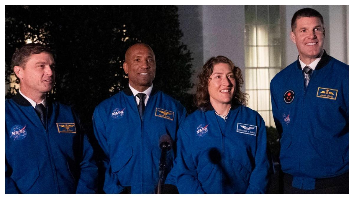 What Is the Compensation for the Artemis II Space Crew?