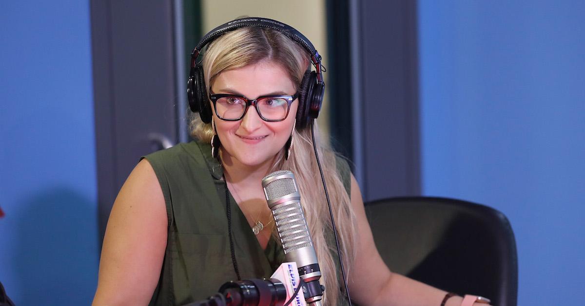 web girl kathleen leaving elvis duran