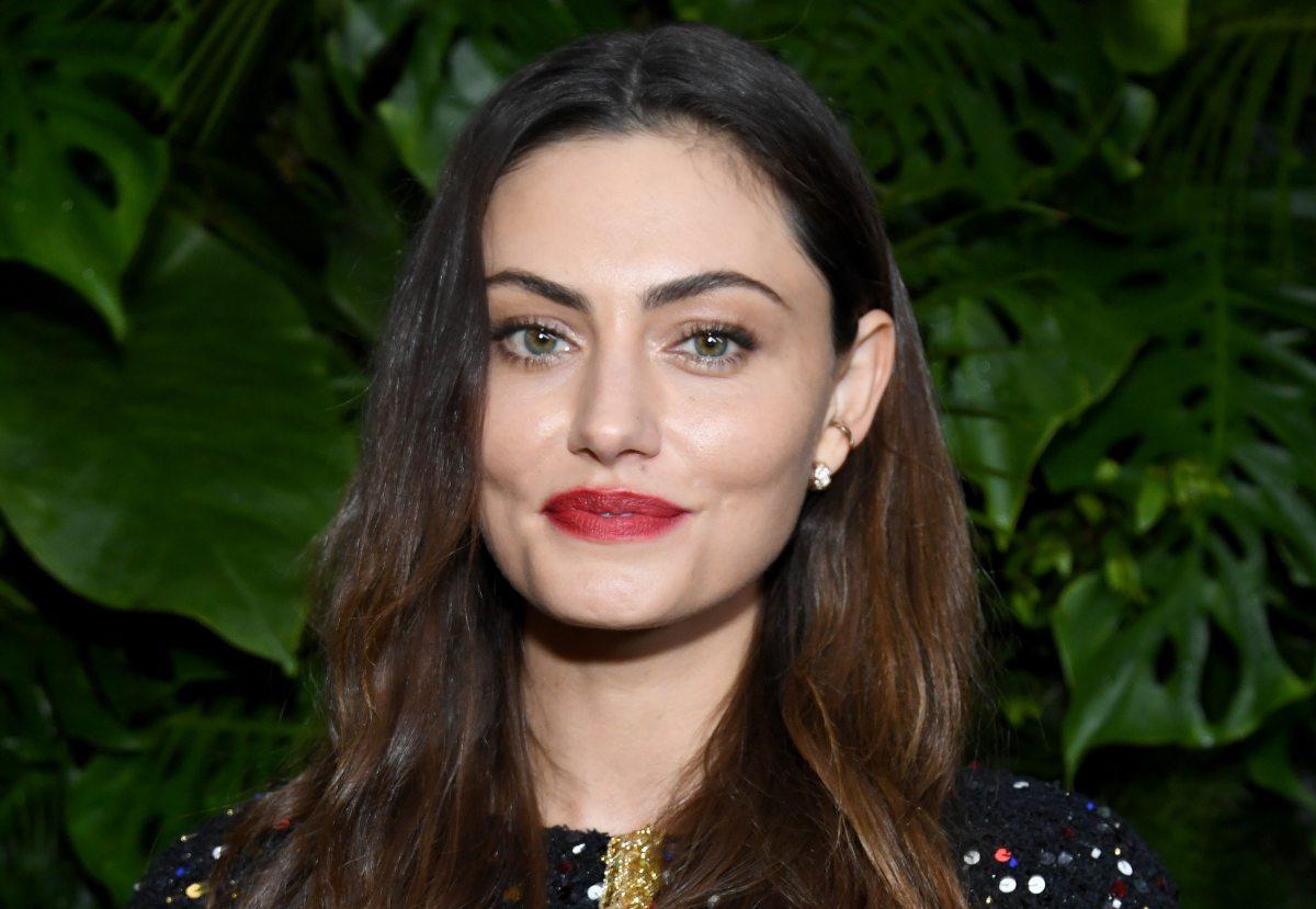 Phoebe Tonkin Relationship: A Deep Dive Into Her Love Life