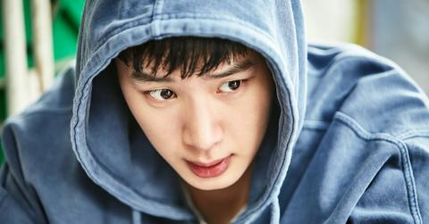 kim dong hee extracurricular