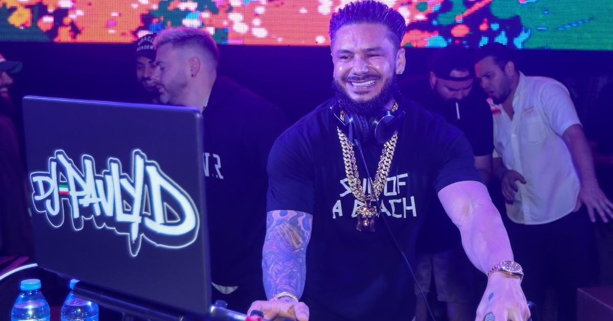 DJ Pauly D performs live at Mandala Beach for Spring Break.