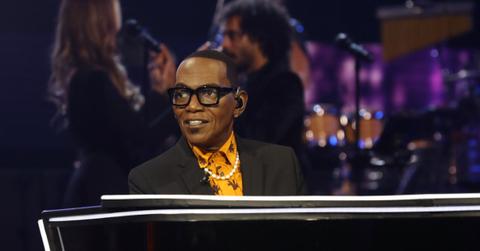 Randy Jackson as the piano player on Name That Tune