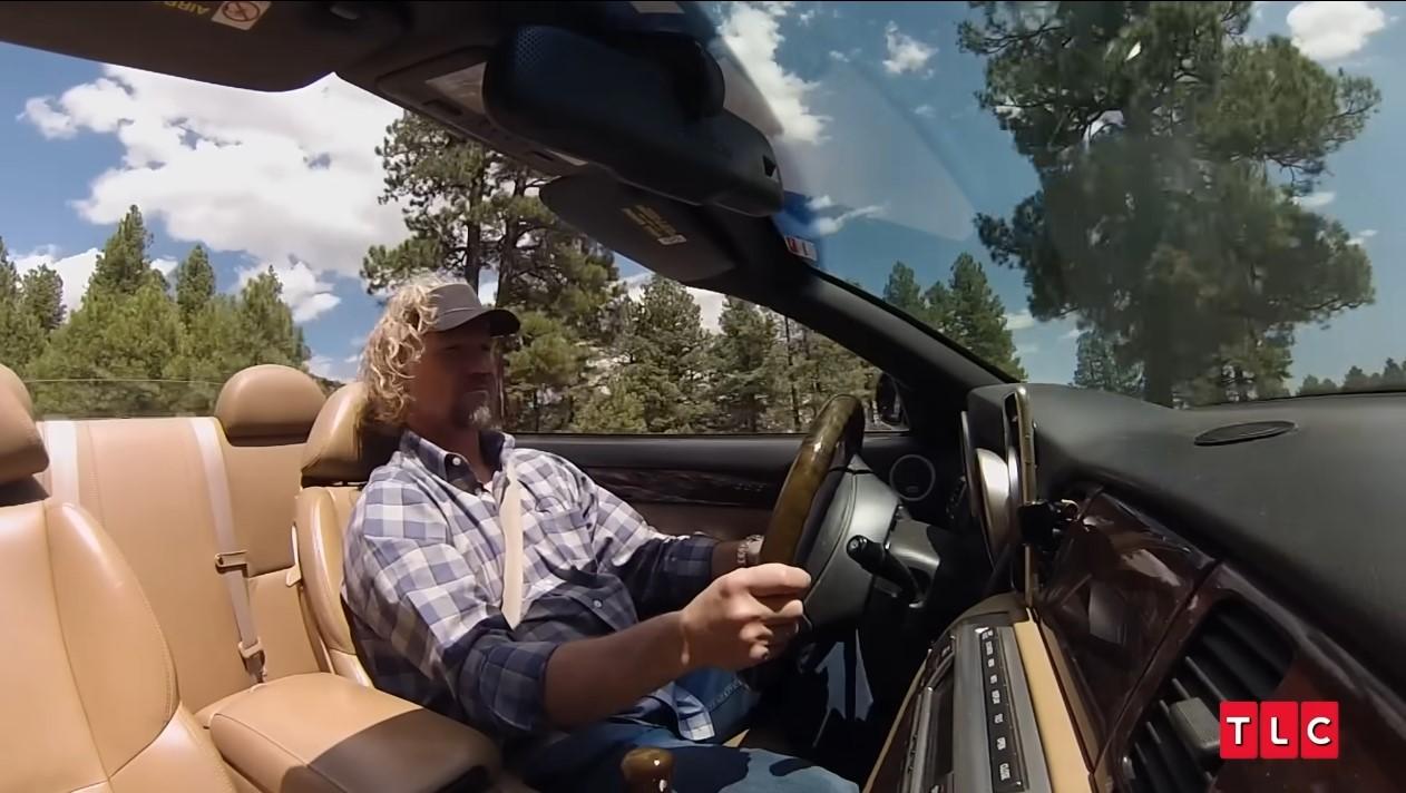 Kody Brown driving a convertible on Sister Wives