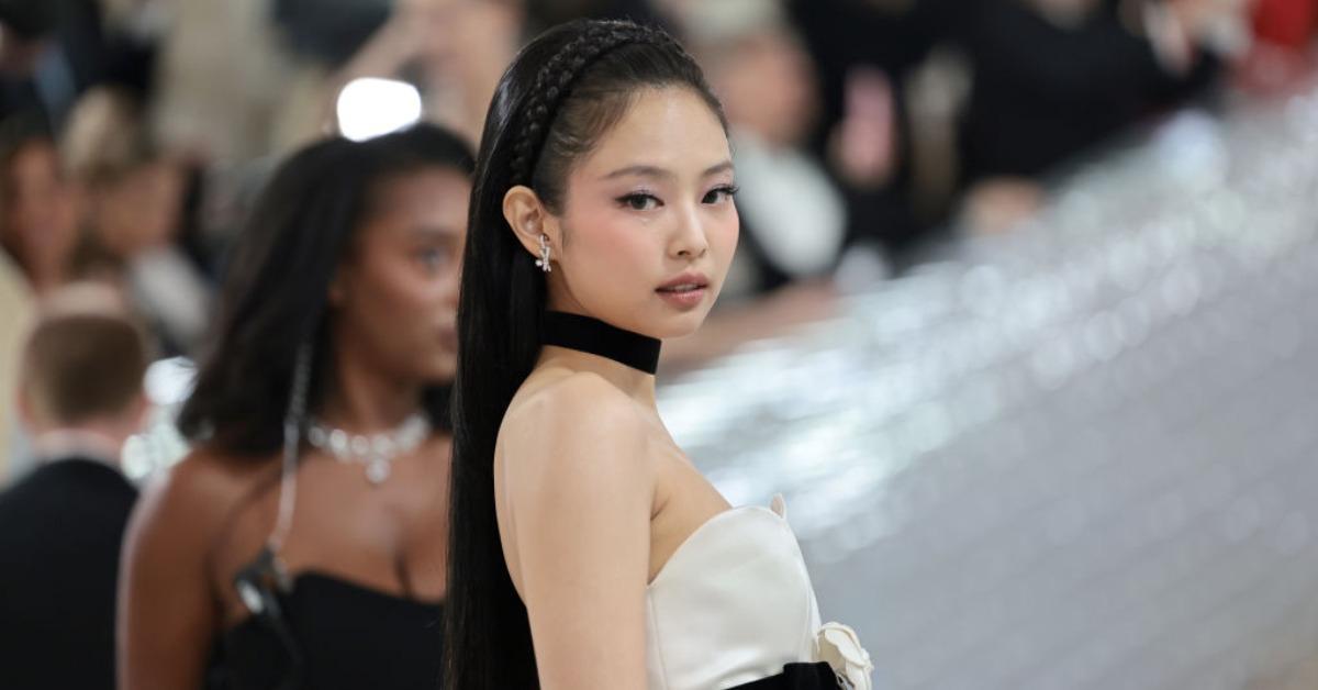 Jennie Kim attends The 2023 Met Gala Celebrating Karl Lagerfeld A Line Of Beauty at The Metropolitan Museum of Art on May 01, 2023 in New York City.