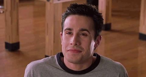 freddie-prinze-jr-down-to-you-1579623939197.jpg