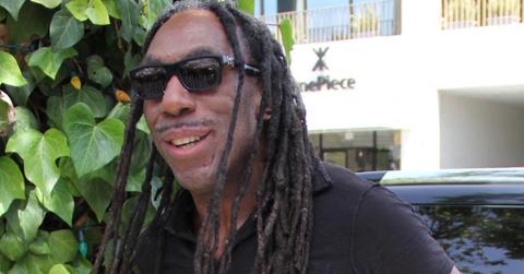 Musician Boyd Tinsley of the Dave Matthew Band wearing sunglasses