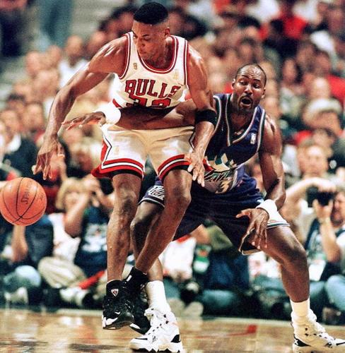 Scottie Pippen Trash Talked Karl Malone: 