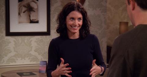 See Monica Geller S Hair Transformation From Season 1 Of Friends