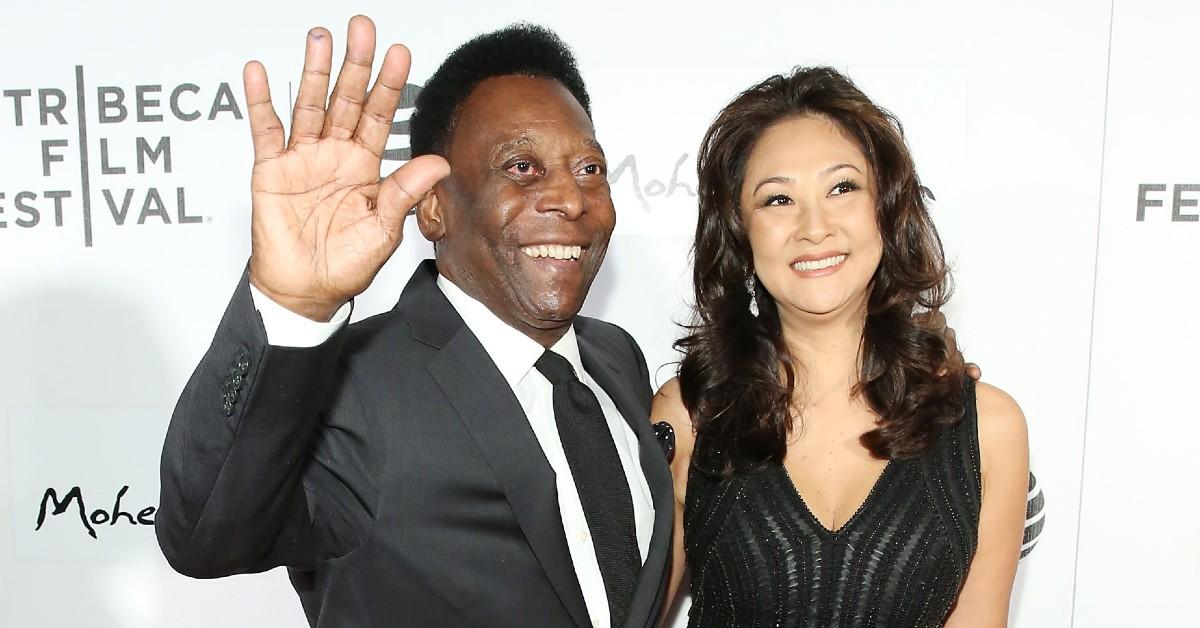 Pelé and Marcia Aoki 