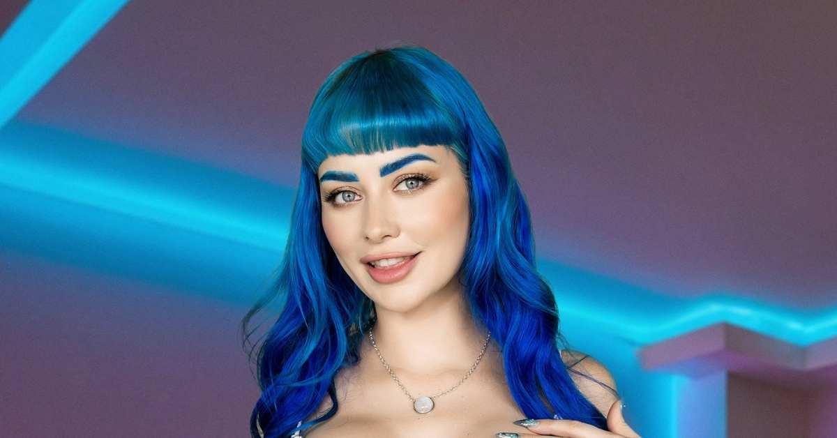 Jewelz Blu