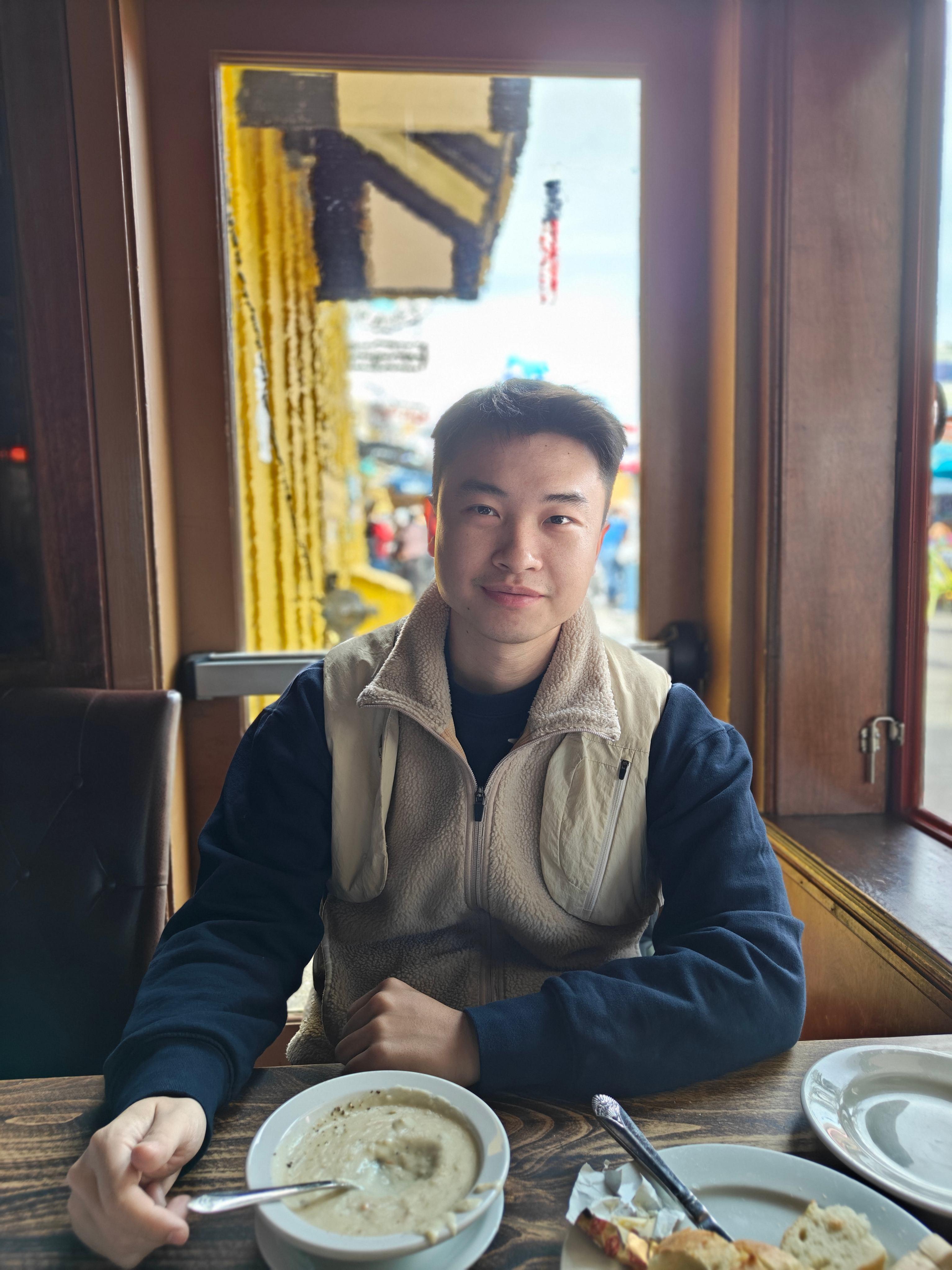 Yitong Deng