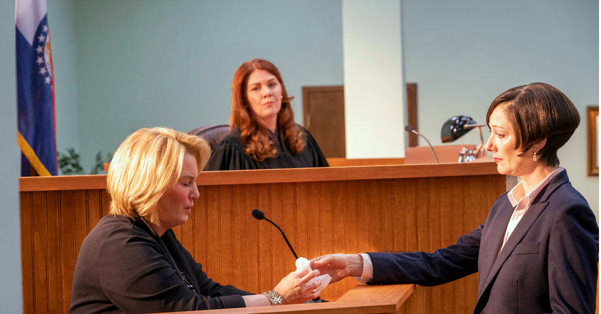 Renée Zellweger as Pam Hupp, Heather Magee as Judge Mennemeyer, Judy Greer as Leah Askey