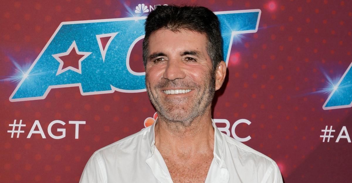 Simon Cowell attends the red carpet for "America's Got Talent" Season 17 Finale