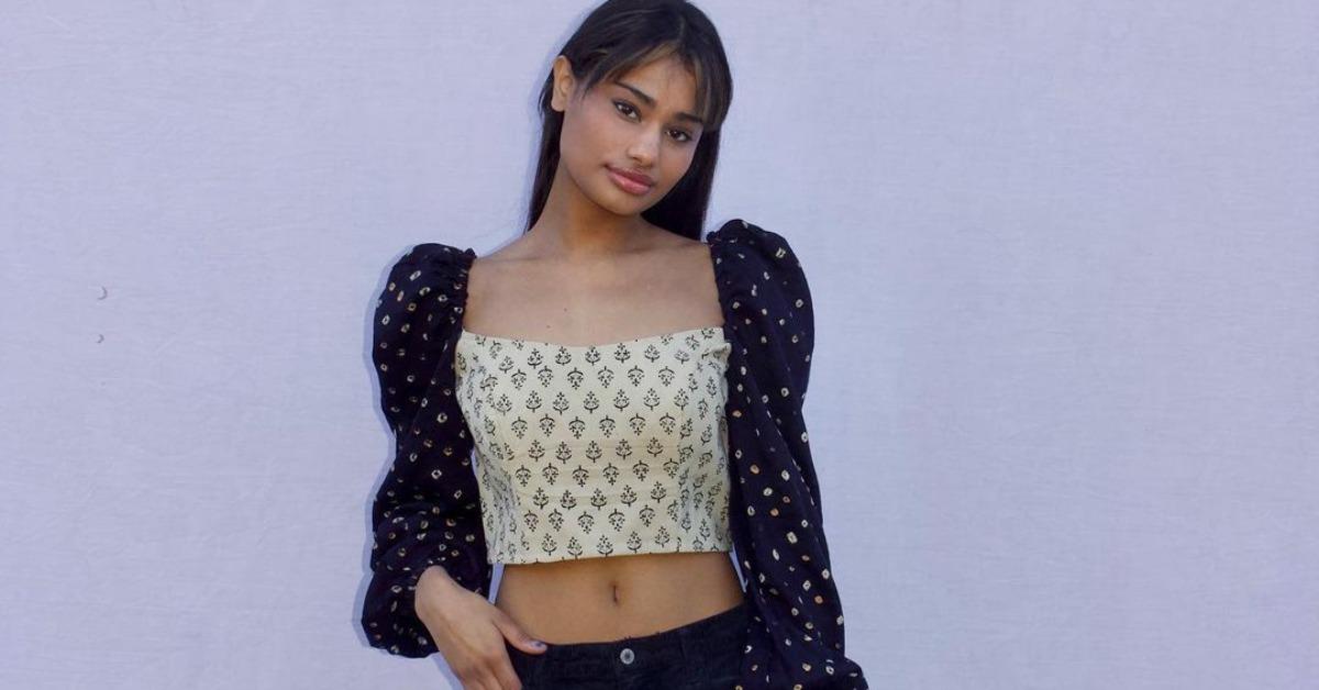 'Twentysomethings Austin' Star Isha Models Her Clothing Line Outside