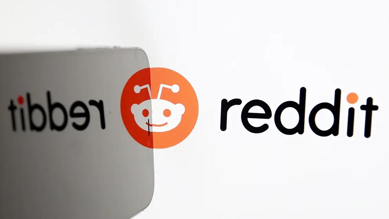 The Reddit logo on a computer screen
