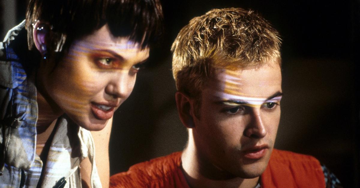 Angelina Jolie and Jonny Lee Miller in 'Hackers.'