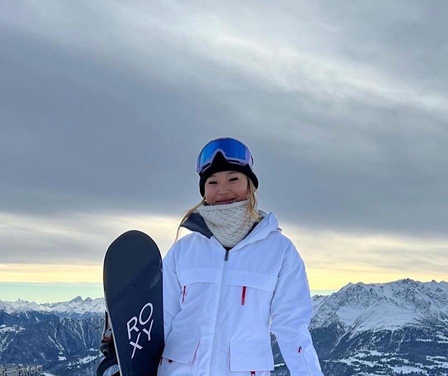 Why Do Female Snowboarders Leave Hair out of Their Helmets?
