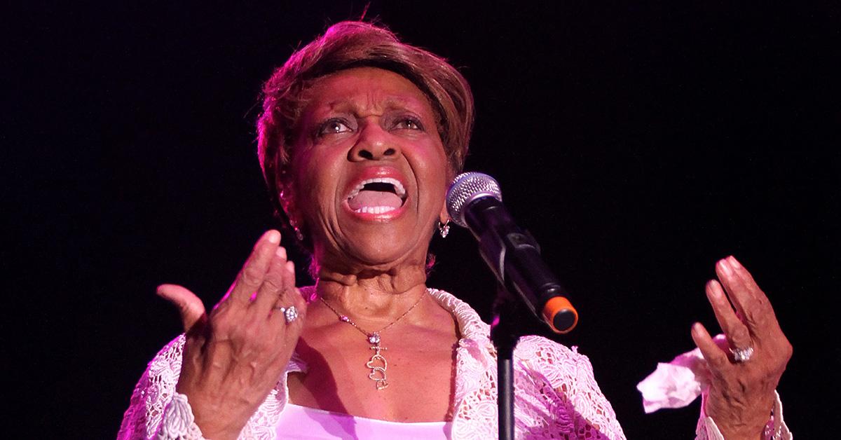 Cissy Houston singing on stage in 2012. 