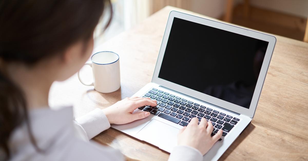 woman working on laptop