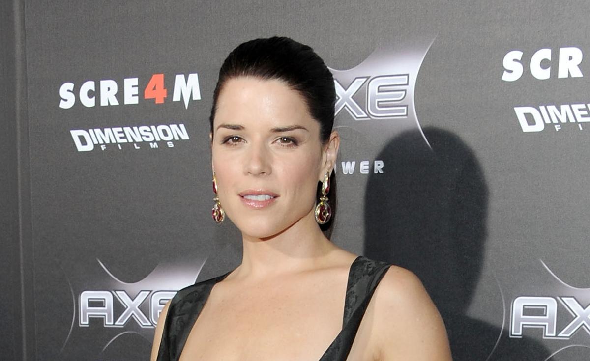 Neve Campbell