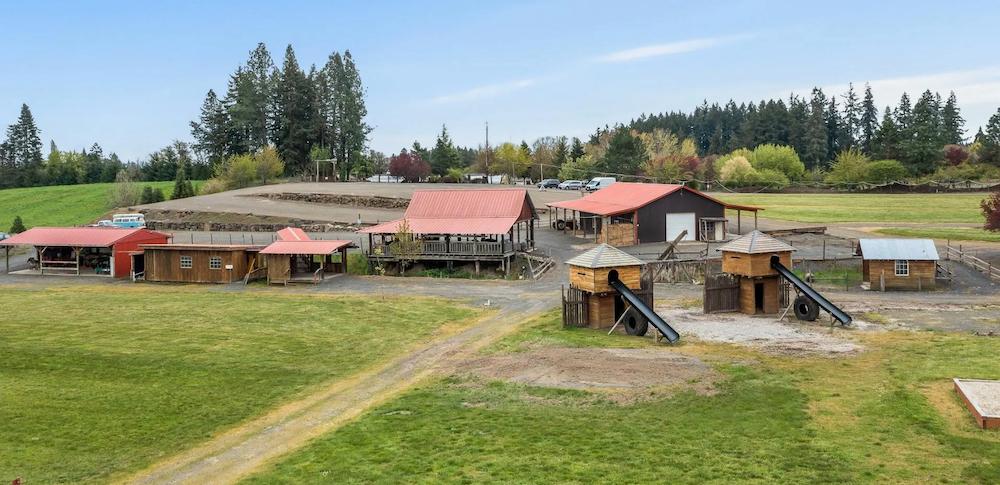 Roloff Family Farm