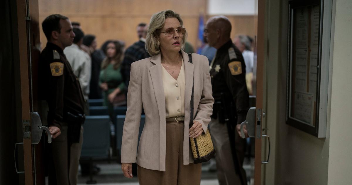 Penelope Ann Miller as Joyce Dahmer in 'Monster: The Jeffrey Dahmer Story'