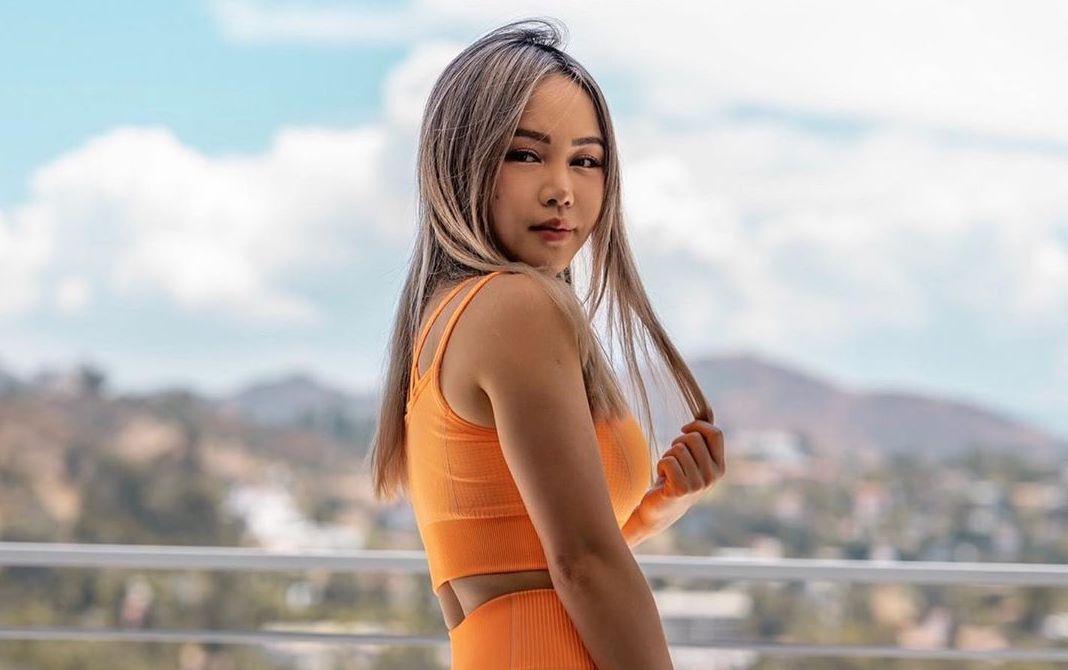 Chloe Ting’s Shred Challenge Is Actually Giving People Abs