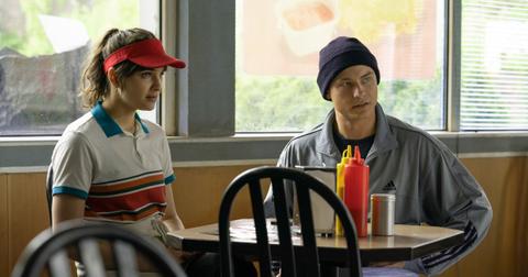 dennis-mojen-isi-and-ossi-netflix-1-1581713235815.jpg