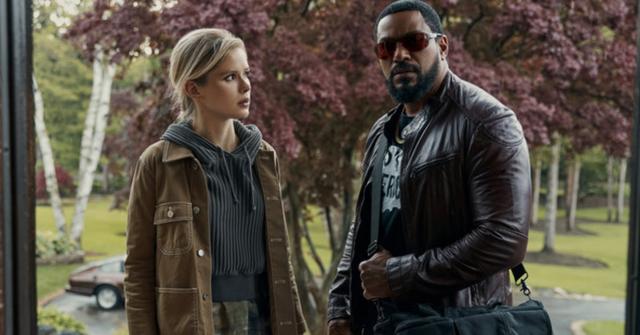 (L-R) Starlight (Erin Moriarty) and Mother's Milk (Laz Alonso)