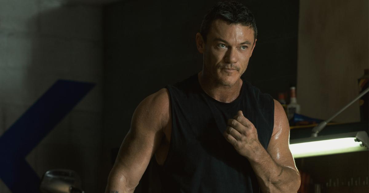 Luke Evans dans le rôle de Bambi dans 