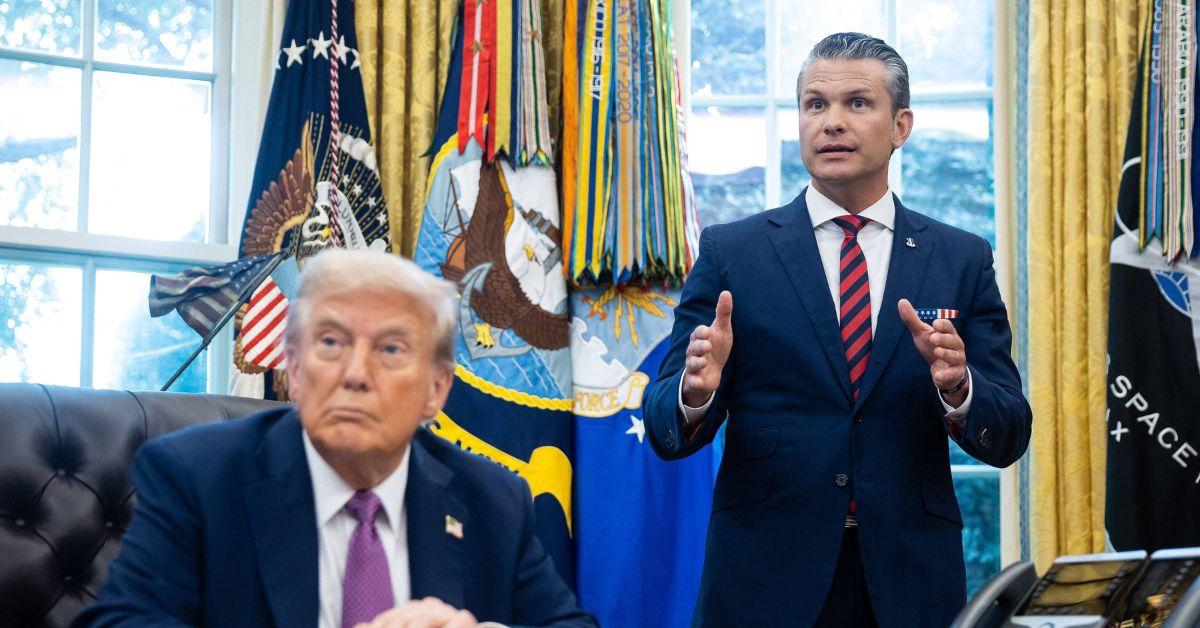Pete Hegseth and Donald Trump in the Oval Office in early September 2025. 