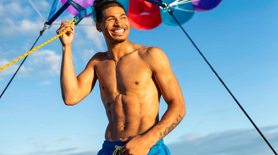 sincere love island age zodiac