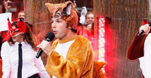 Ylvis member Bård Ylvisåker performing 'What Does the Fox Say'.