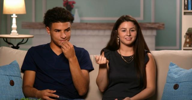 Alex and Tyra on 'Unexpected'