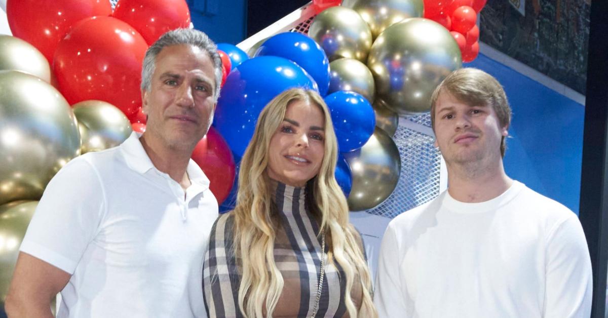 (l-r): Todd Nepola, Alexia Nepola, and her son, Frankie Rosello