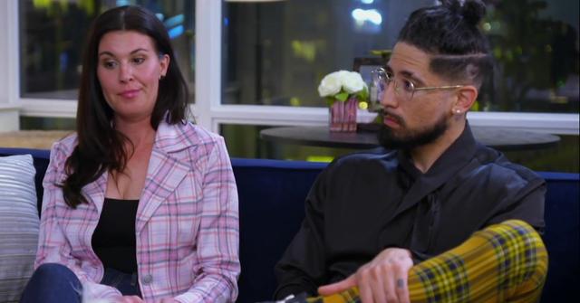 Chloe and Michael meet with Dr. Pia on Married at First Sight