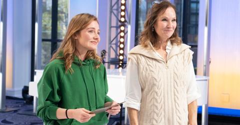 Emmy Russell and her mom talk to the judges on American Idol